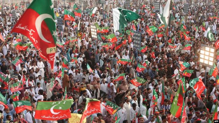 PTI Punjab blow 