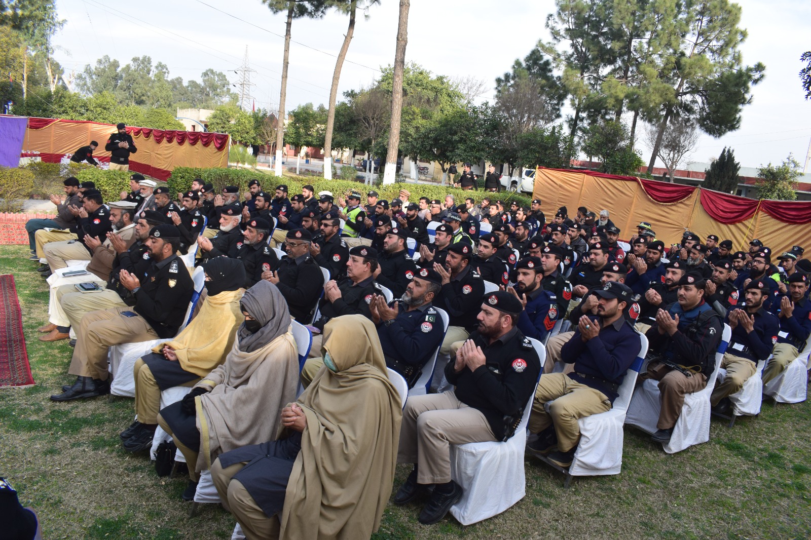 نوشہرہ پولیس