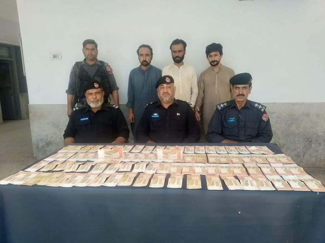 چار سدہ پولیس 